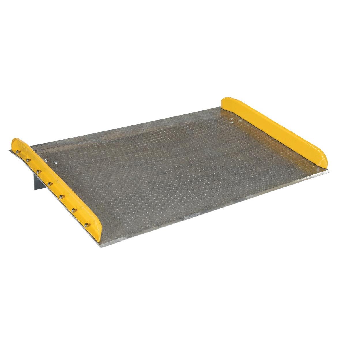 Aluminum Truck Dockboards with Steel Safety Curbs