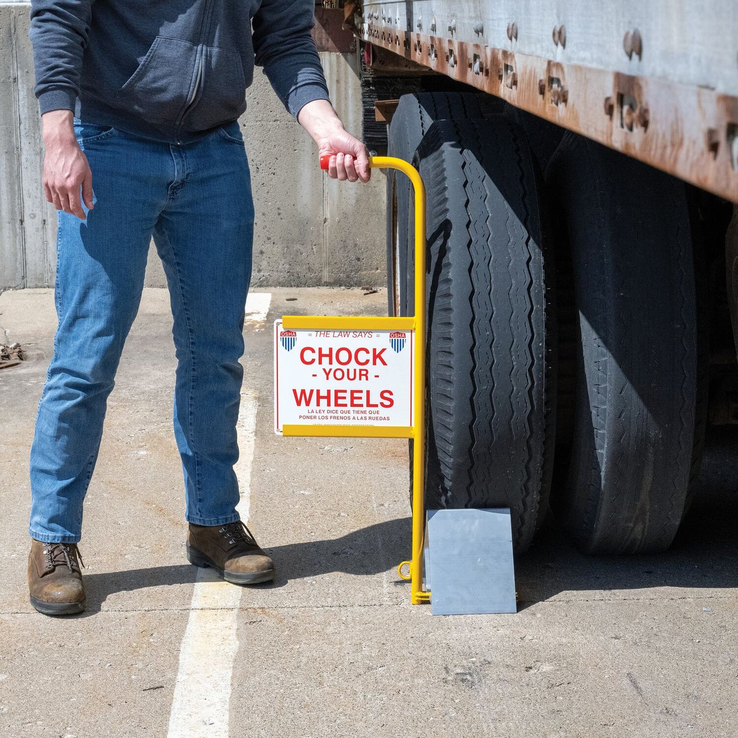 Aluminum Wheel Chocks – With Signs