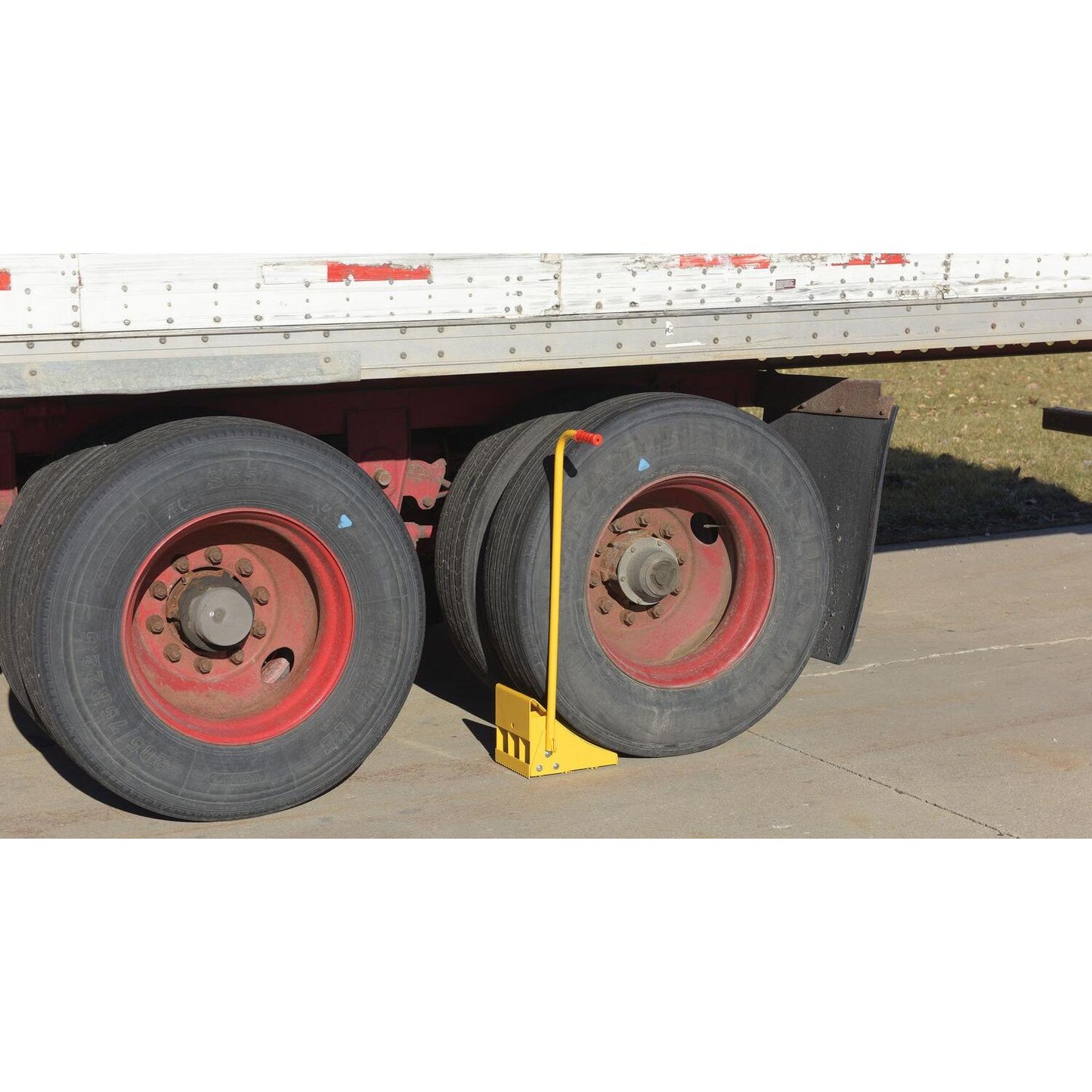 Fabricated Steel Ergo-Handle Wheel Chocks