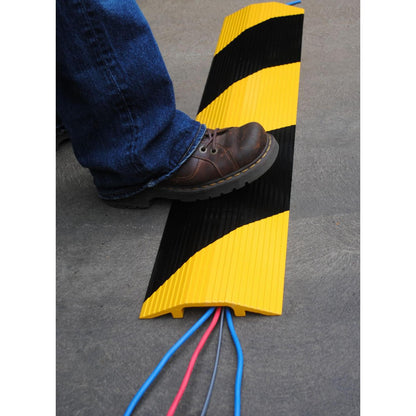 7-1/8" x 1-1/16" Single Channel 24" Crossover