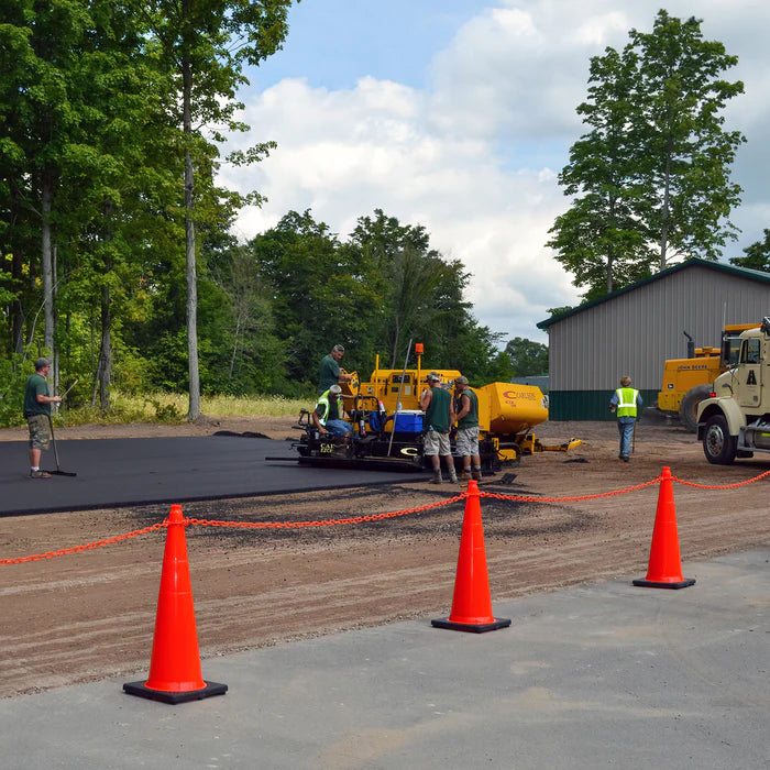 Traffic Cones & Chain Kit