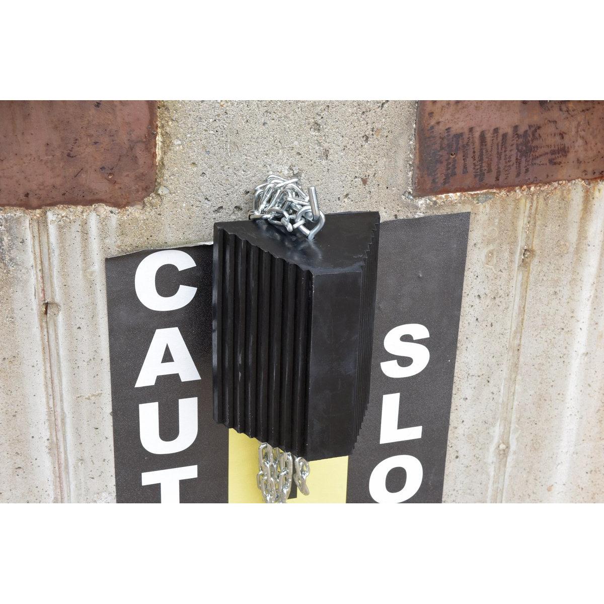 Double Loop Coil Chains with Hanger