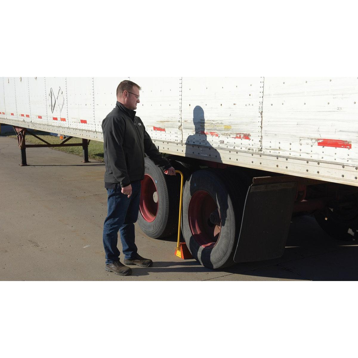 Molded Rubber Ergo-Handle Wheel Chocks