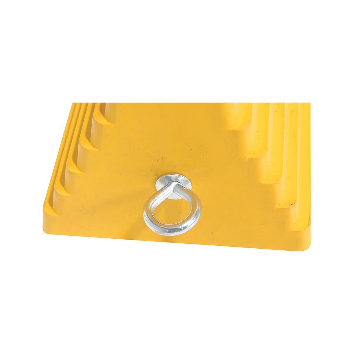 Molded Rubber Wheel Chocks – Specialty Models