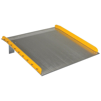 Aluminum Truck Dockboards with Steel Safety Curbs