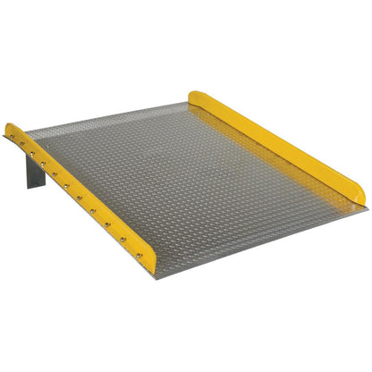 Aluminum Truck Dockboards with Steel Safety Curbs