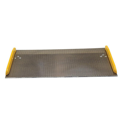 Aluminum Truck Dockboards with Steel Safety Curbs