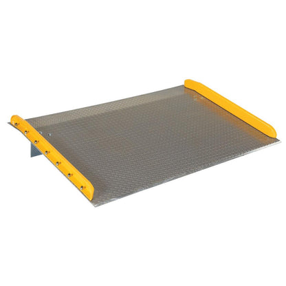 Aluminum Truck Dockboards with Steel Safety Curbs