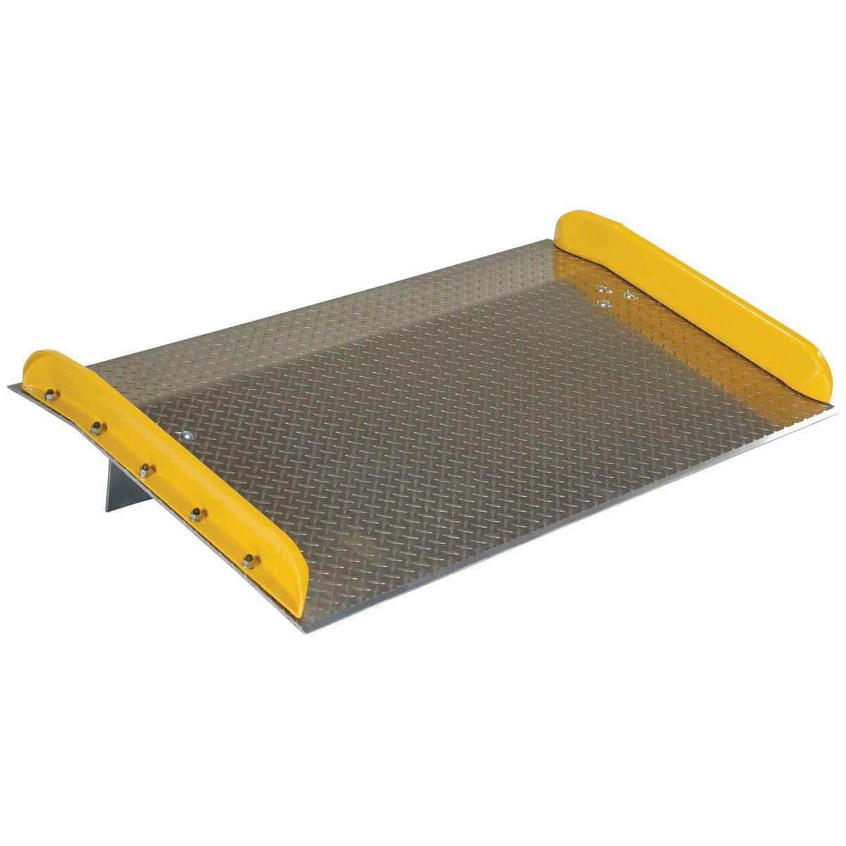 Aluminum Truck Dockboards with Steel Safety Curbs
