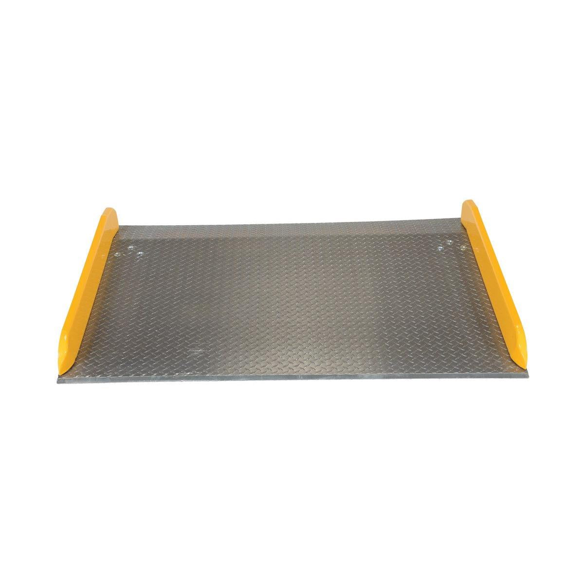 Aluminum Truck Dockboards with Steel Safety Curbs
