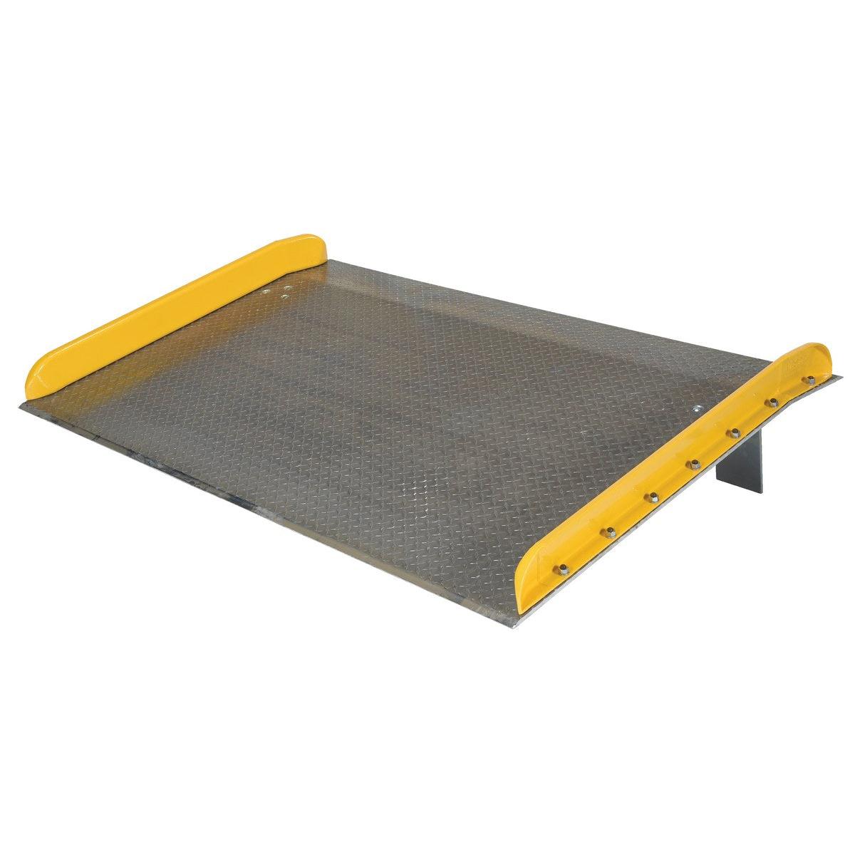 Aluminum Truck Dockboards with Steel Safety Curbs