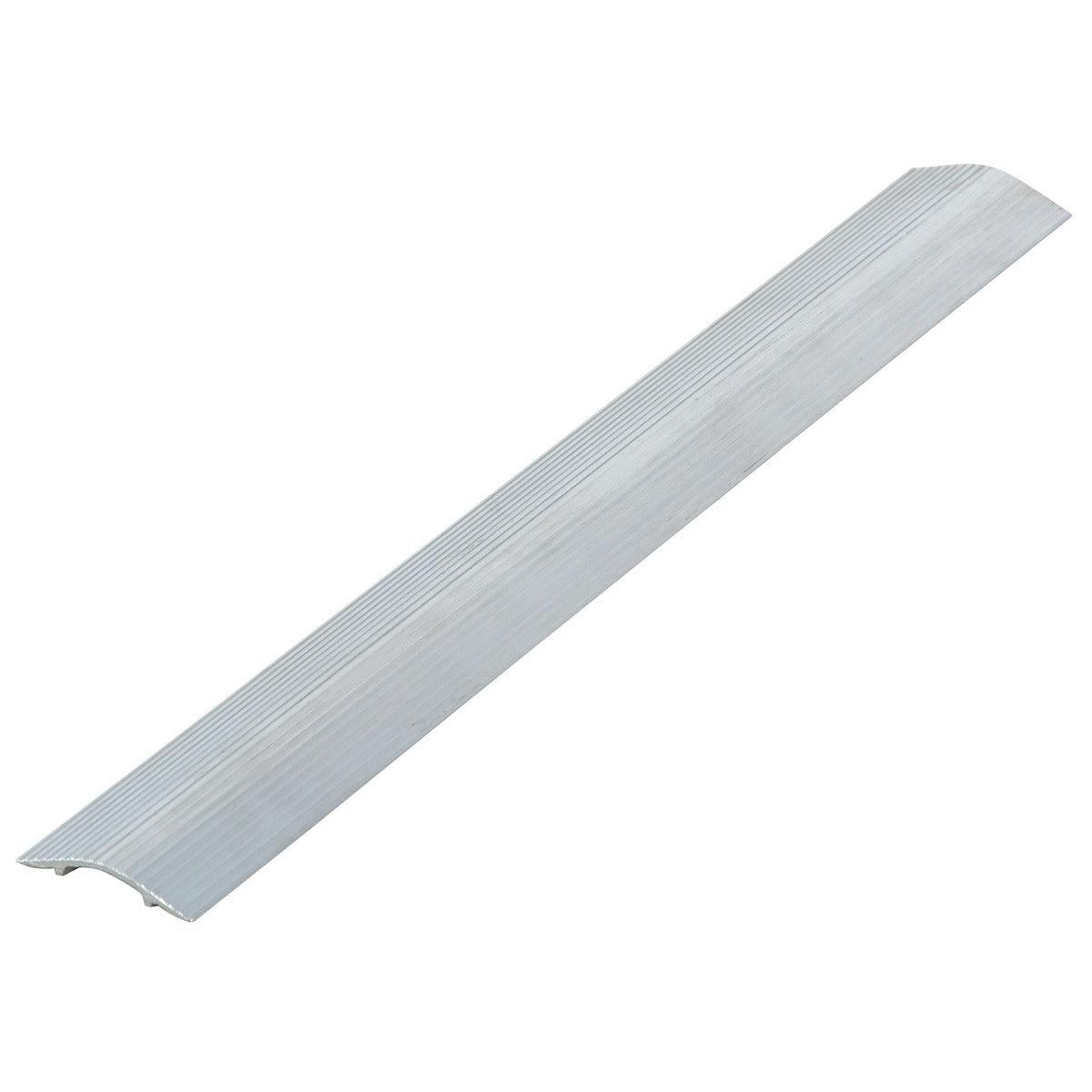 7-1/8" x 1-1/16" Single Channel 24" Crossover