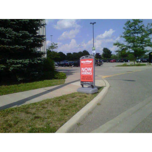 Quick-Change Wind Sign